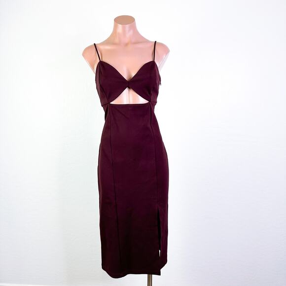 SOCIALITE Cutout Sweetheart Neckline Slit Knit Midi Dress Maroon Size L NWT NEW - Picture 2 of 12